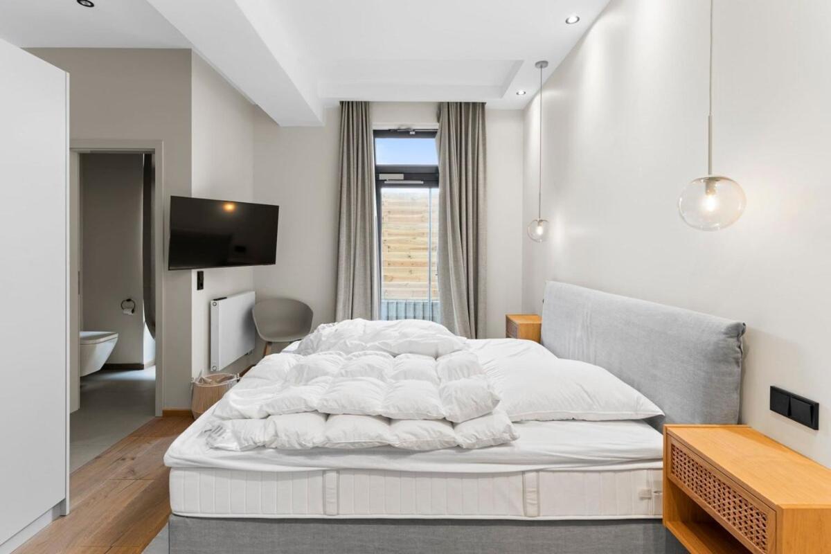 גלווה Luxus Meerblick Strand & Sauna & Garten & Heimkino מראה חיצוני תמונה