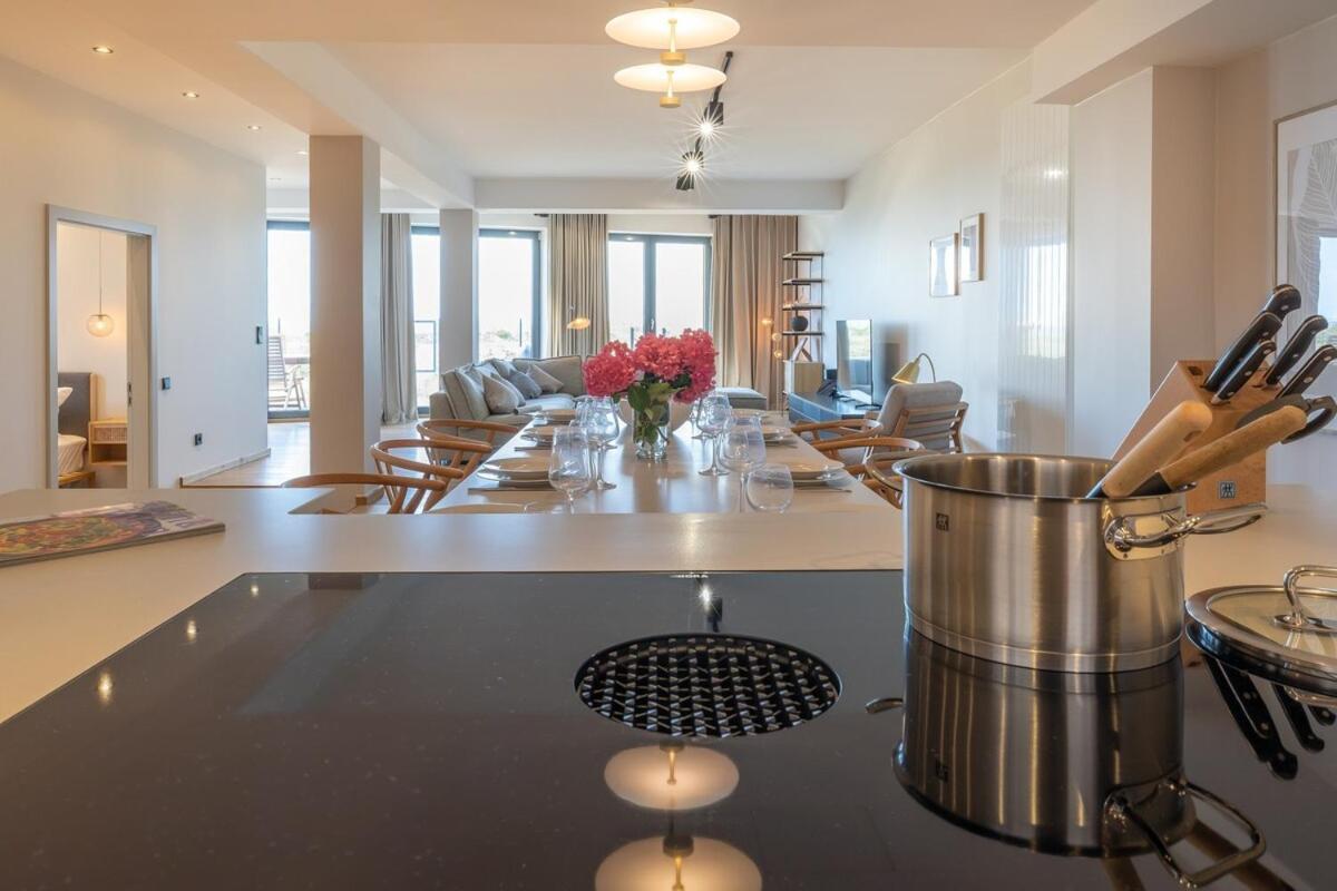 גלווה Luxus Meerblick Strand & Sauna & Garten & Heimkino מראה חיצוני תמונה